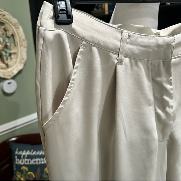Max Studio Cream Trousers Size Large - Picture 3 of 7